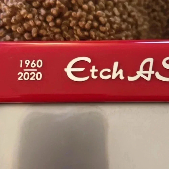 Etch A Sketch Kids 60th Anniversary Series Classic Red Drawing Toy - Picture 6 of 7